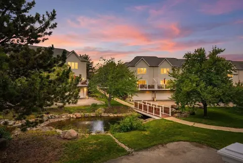 5462 Coachman Pl, Fitchburg, WI 53711