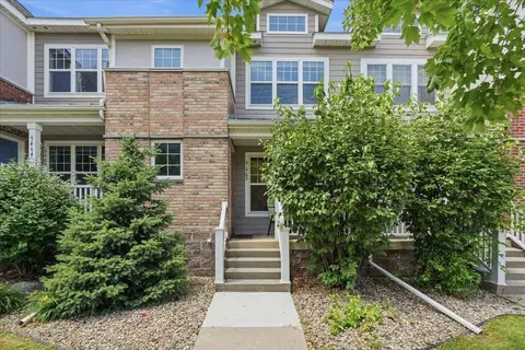 5462 Coachman Pl, Fitchburg, WI 53711