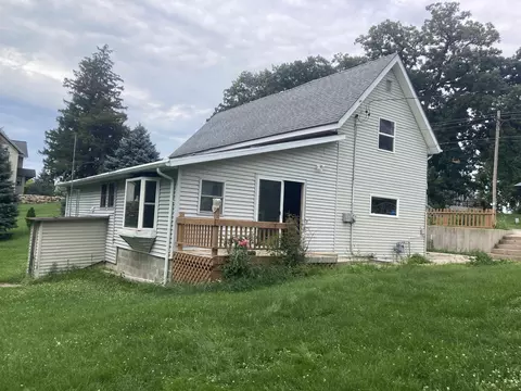 105 S Verley St, South Wayne, WI 53587