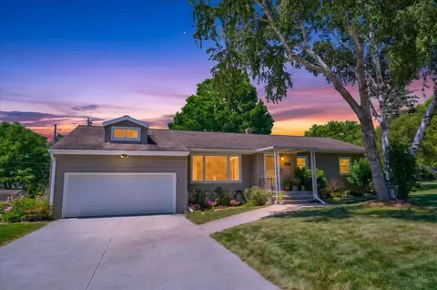 603 Paul St, Sun Prairie, WI 53590