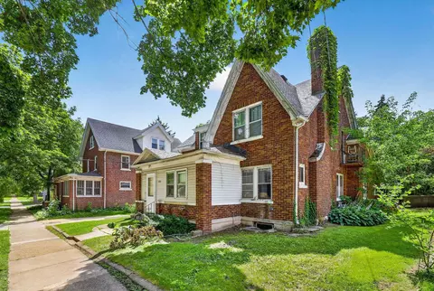 308 S Brooks St, Madison, WI 53715