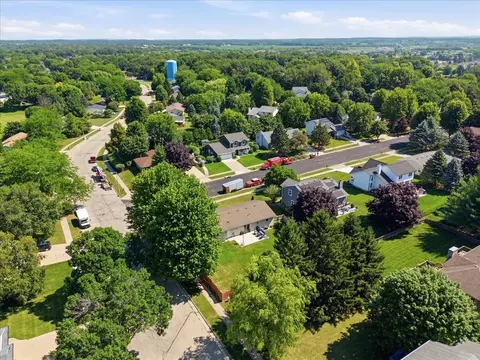 View/Area - 941 Foxfield Rd, Oregon, WI 53575 photo 12 of 12