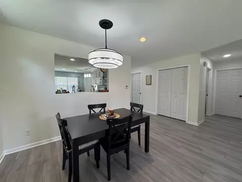 Dining - 505 3rd Ave #3, Monroe, WI 53566 photo 2 of 2