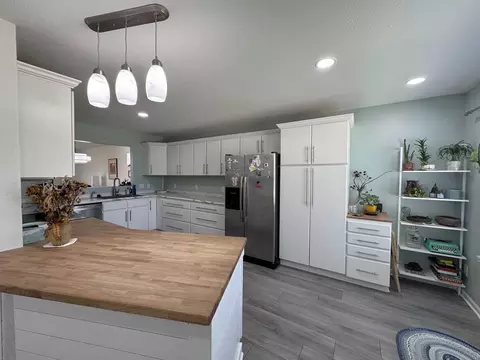 Kitchen - 505 3rd Ave #3, Monroe, WI 53566 photo 2 of 5