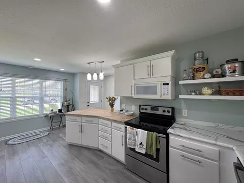 Kitchen - 505 3rd Ave #3, Monroe, WI 53566 photo 5 of 5