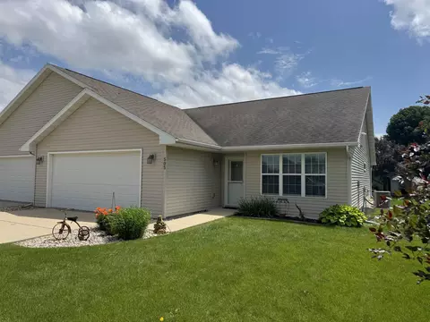 Exterior - 505 3rd Ave #3, Monroe, WI 53566 photo 2 of 6