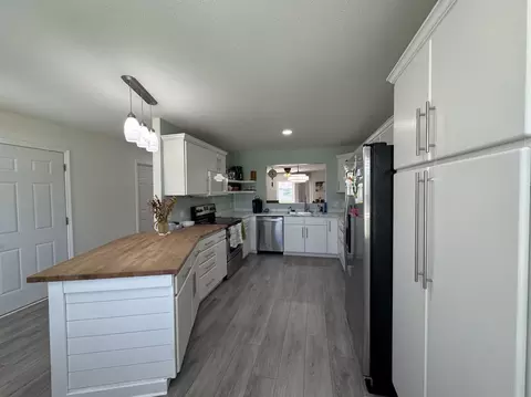 Kitchen - 505 3rd Ave #3, Monroe, WI 53566 photo 4 of 5