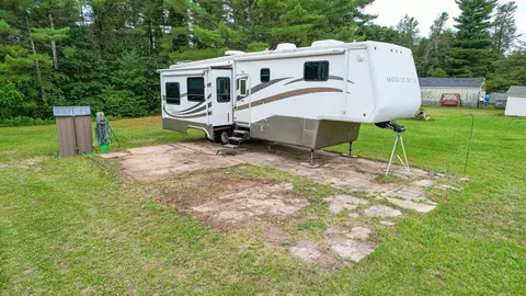 w6737 Coffey Road, Black River Falls, WI 54615