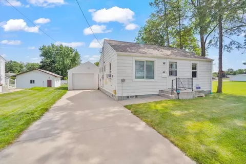 628 Packard St, Tomah, WI 54660