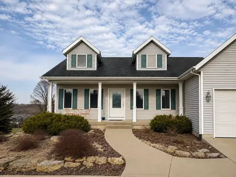 w5444 Highland Drive, New Glarus, WI 53574