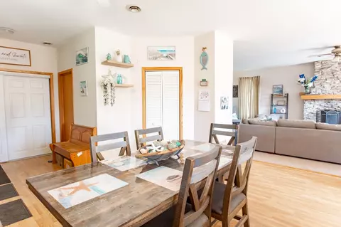 Dining - 17860 River Rd, Argyle, WI 53504 photo 3 of 4