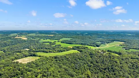 100 Ac Dunlap Hollow Rd, Mazomanie, WI 53560