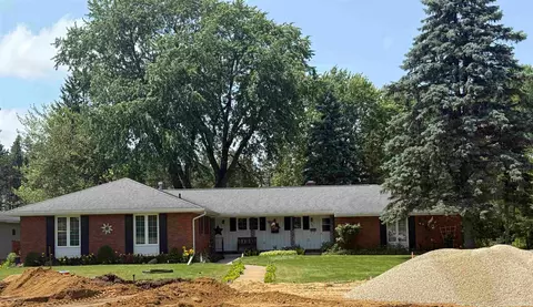 1805 Hollister Ave, Tomah, WI 54660