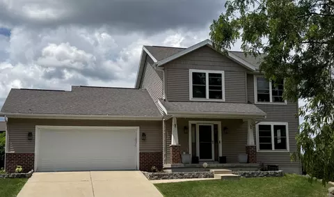 210 Rustic Dr, Madison, WI 53718