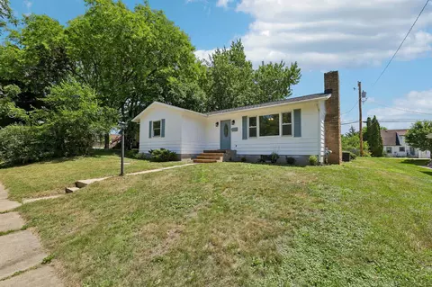 618 E Conant St, Portage, WI 53901