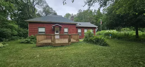 1770 County Road Bh, Highland, WI 53543