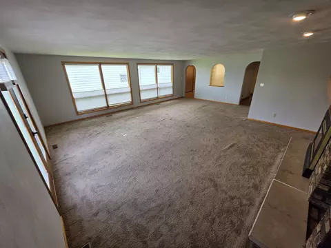 Living - 816 27th Ave, Monroe, WI 53566 photo 2 of 7