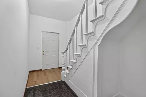 Entry Way - 903 E 2nd Ave, Brodhead, WI 53520 photo 2 of 4