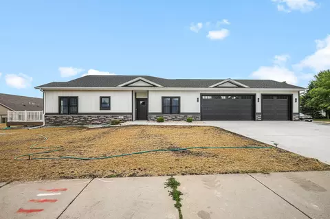 638 Sunset 217 Dale Dr, Lodi, WI 53555