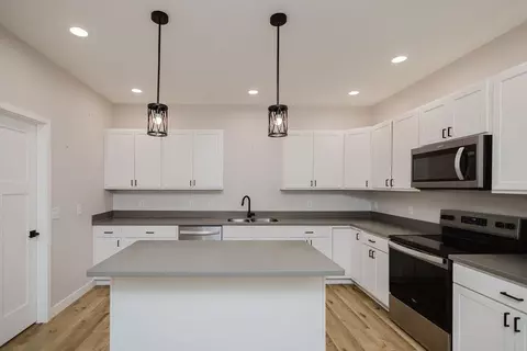 108 S Green St, Argyle, WI 53504