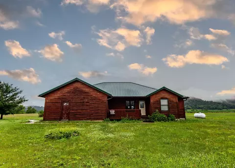 33537 Ann St, Lone Rock, WI 53556
