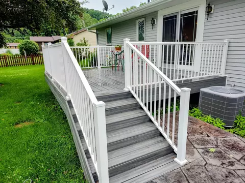 Exterior - 903 E Bluff St, Boscobel, WI 53805 photo 6 of 6