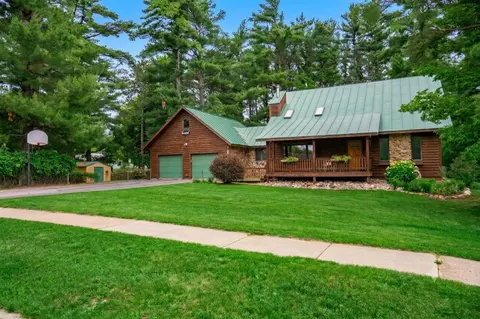 1107 7th St, Reedsburg, WI 53959