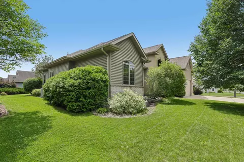 240 Mulberry St, Sauk City, WI 53583