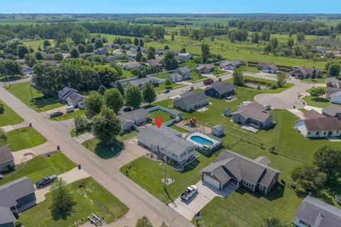 View/Area - 740 E Scott St, Omro, WI 54963 photo 17 of 25