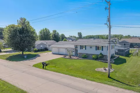 View/Area - 740 E Scott St, Omro, WI 54963 photo 23 of 25