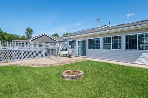 Exterior - 740 E Scott St, Omro, WI 54963 photo 7 of 17
