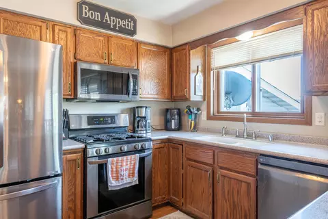 Kitchen - 740 E Scott St, Omro, WI 54963 photo 4 of 4