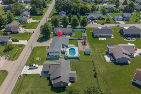 View/Area - 740 E Scott St, Omro, WI 54963 photo 13 of 25