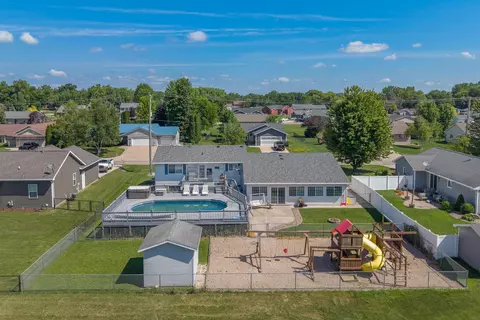 View/Area - 740 E Scott St, Omro, WI 54963 photo 25 of 25
