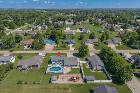 View/Area - 740 E Scott St, Omro, WI 54963 photo 20 of 25