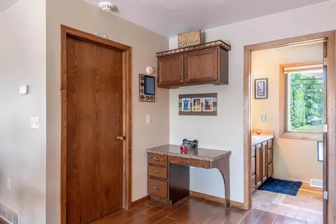 Entry Way - 740 E Scott St, Omro, WI 54963 photo 1 of 3
