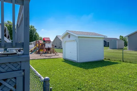 Exterior - 740 E Scott St, Omro, WI 54963 photo 17 of 17