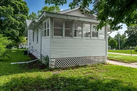 Exterior - 237 E Madison Ave, Milton, WI 53563 photo 10 of 10