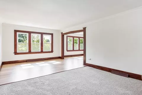 Living - 237 E Madison Ave, Milton, WI 53563 photo 10 of 11