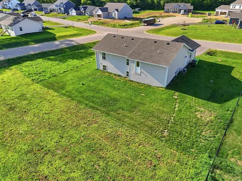 View/Area - 708 E Maple Beach Dr, Edgerton, WI 53534 photo 2 of 4