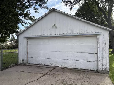 Exterior - 1806 17th Ave, Monroe, WI 53566 photo 5 of 5