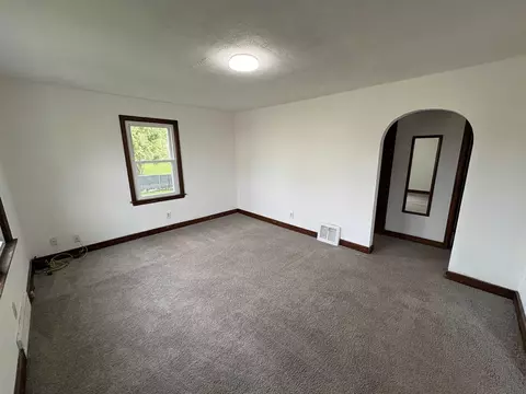 Living - 1806 17th Ave, Monroe, WI 53566 photo 2 of 5