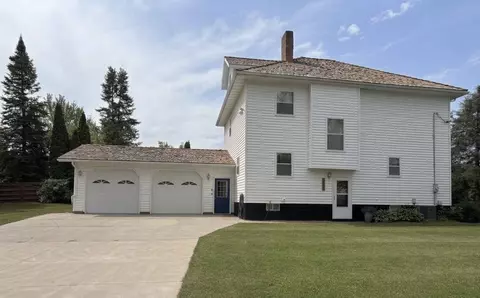 920 Allen St, Athens, WI 54411