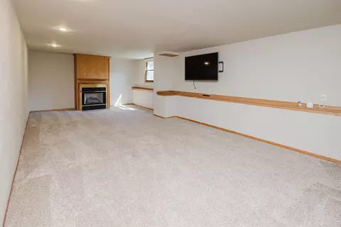 Living - 1422 Ellen Ave, Madison, WI 53716 photo 7 of 7