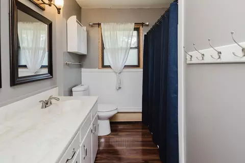 Bath - 1422 Ellen Ave, Madison, WI 53716 photo 2 of 3