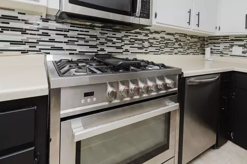 Kitchen - 1422 Ellen Ave, Madison, WI 53716 photo 2 of 4