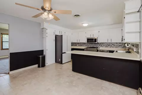 Kitchen - 1422 Ellen Ave, Madison, WI 53716 photo 1 of 4