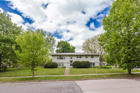 Exterior - 1422 Ellen Ave, Madison, WI 53716 photo 6 of 7