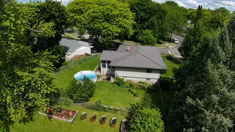 View/Area - 1422 Ellen Ave, Madison, WI 53716 photo 3 of 6
