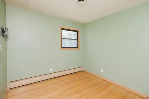 Bedroom - 1422 Ellen Ave, Madison, WI 53716 photo 5 of 11